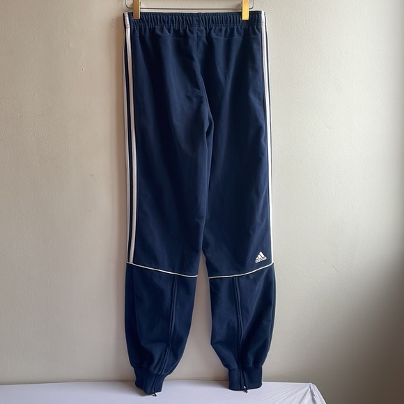 Fuzzy Blue Adidas Joggers Youth Large - Picture 4 of 6